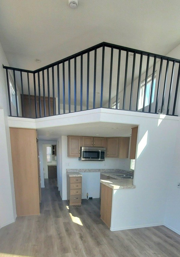 Amberline Tiny Home 1 Bed, 1 Bath, Loft