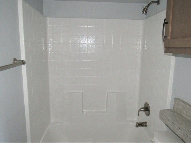 Driftwood Tiny Home 1 Bed, 1 Bath, Loft - 399 sq ft - Image 12