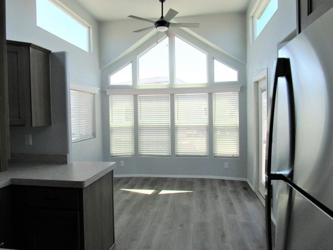 Driftwood Tiny Home 1 Bed, 1 Bath, Loft - 399 sq ft - Image 16