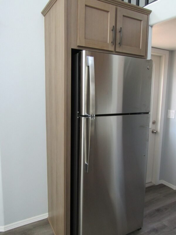 Driftwood Tiny Home 1 Bed, 1 Bath, Loft - 399 sq ft - Image 6