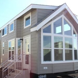 Roamlite Tiny House 1 Bed, 1 Bath with Loft - 399 sq ft