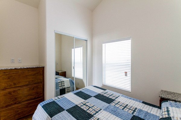 Wander Nest Tiny Home 1 Bed, 1 Bath, Loft - 399 sq ft - Image 4